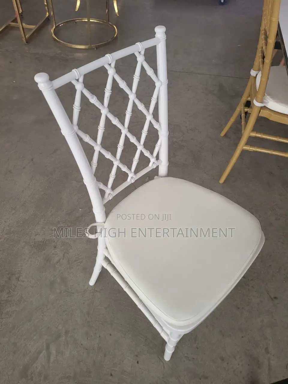 Chiavary Chairs Rental