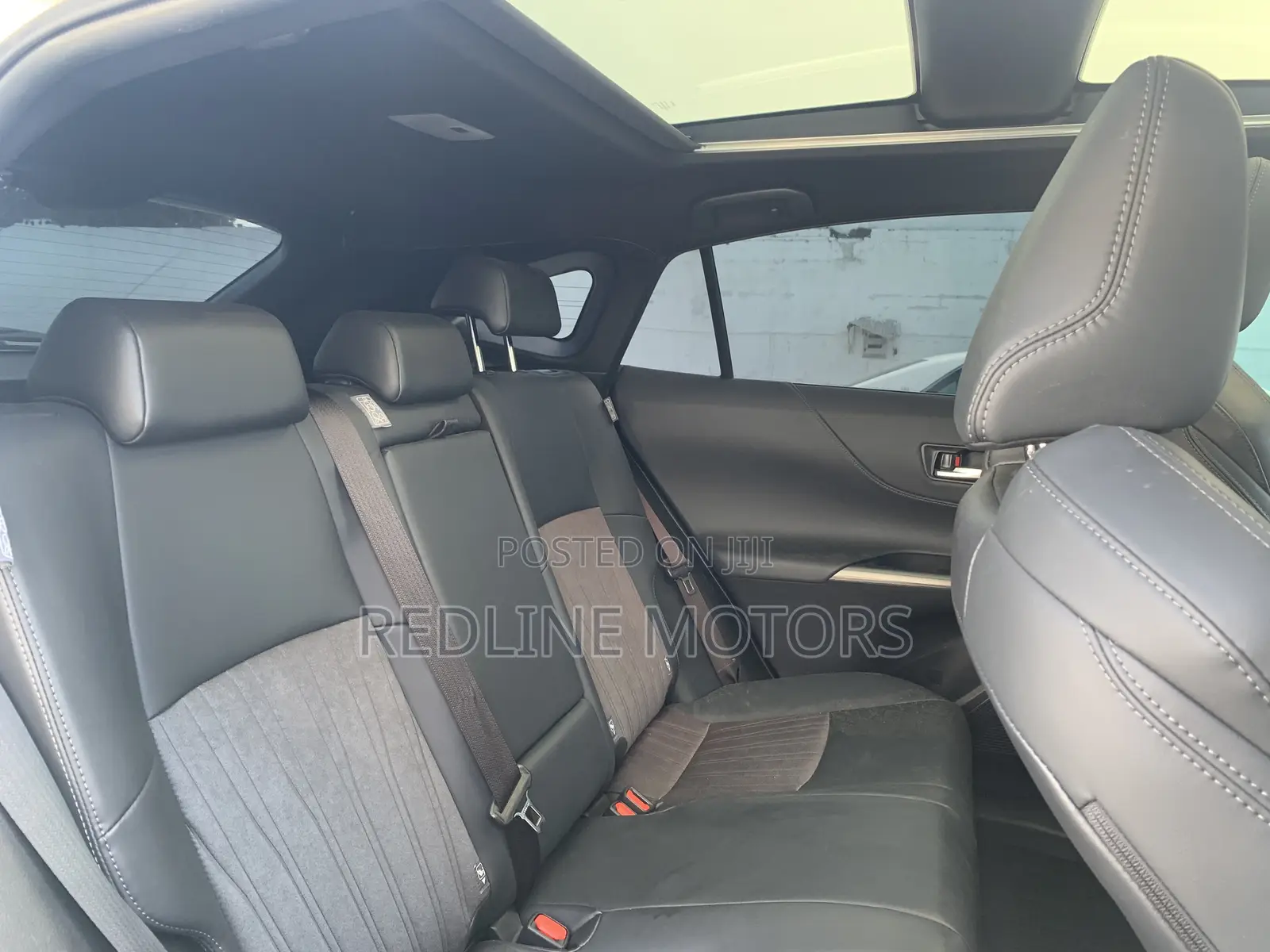 Toyota Harrier 2.5 Hybrid 2020 Off white