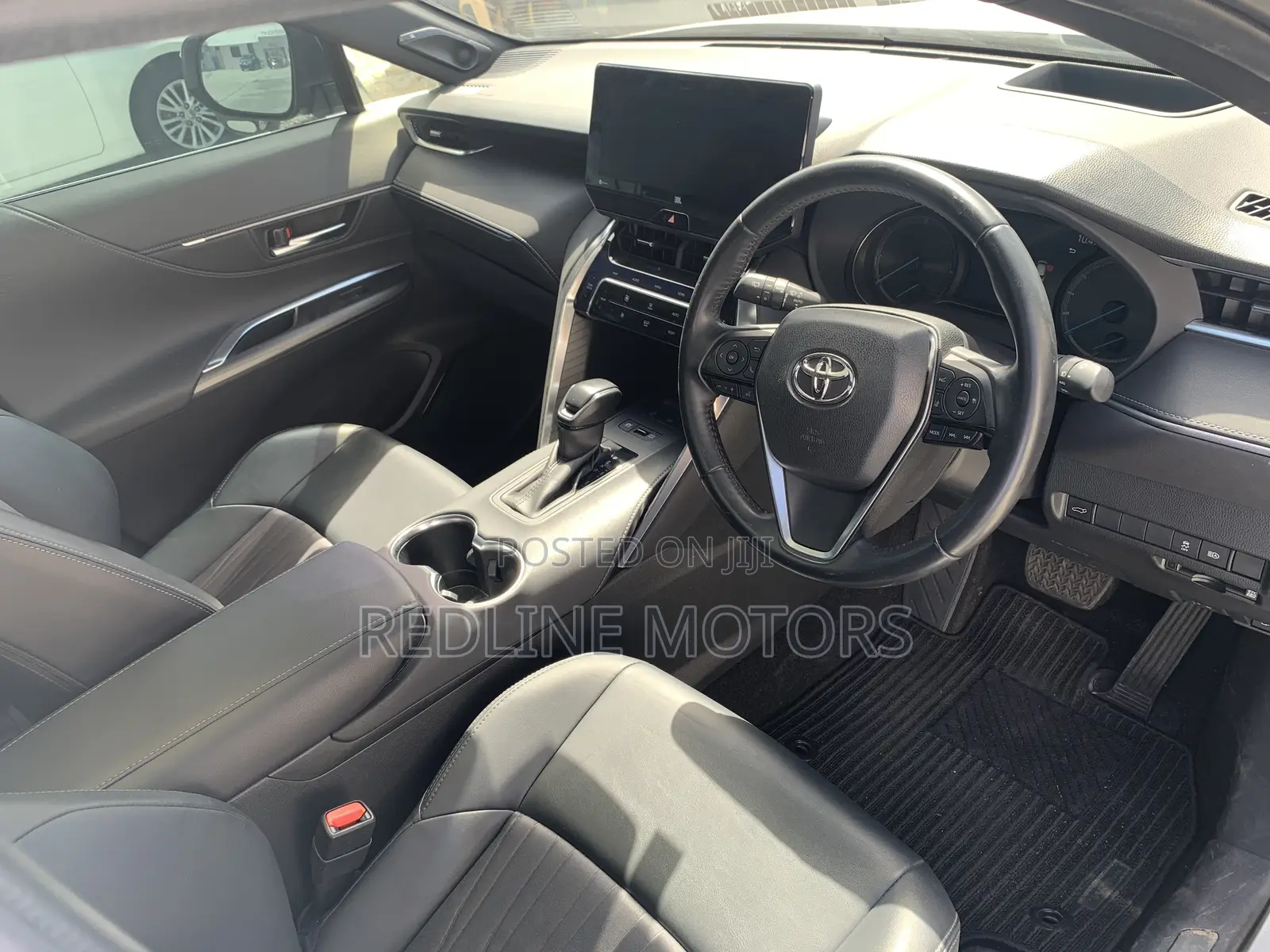 Toyota Harrier 2.5 Hybrid 2020 Off white