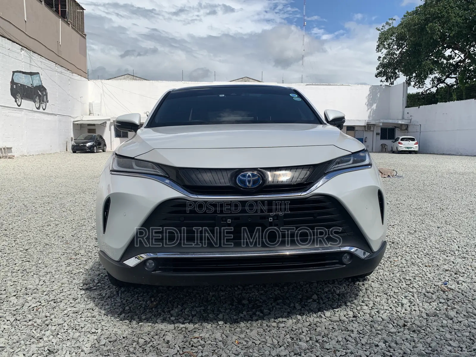 Toyota Harrier 2.5 Hybrid 2020 Off white