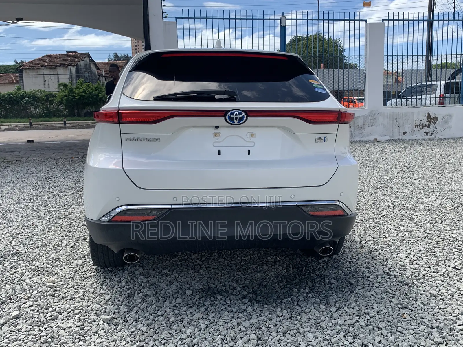 Toyota Harrier 2.5 Hybrid 2020 Off white
