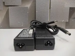 EX UK Original HP Big Pin 65W 19.5V 3.33A AC Adapter
