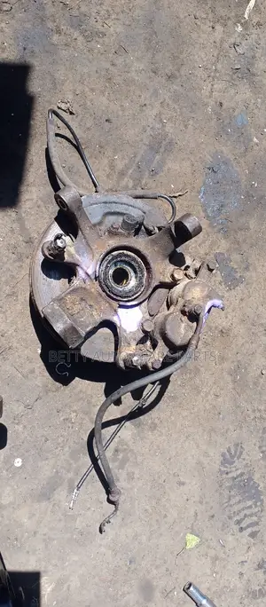 Nissan Hardbody 4wd Complete Hub