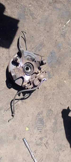 Nissan Hardbody 4wd Complete Hub
