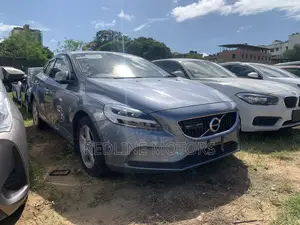 Volvo V40 2017 Gray