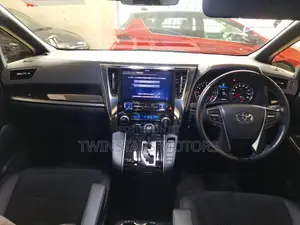 Toyota Alphard 2017 White