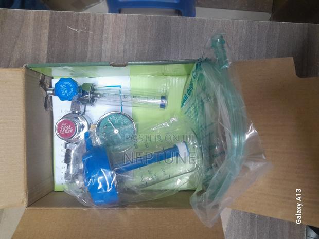 Top Side Regulator - main view