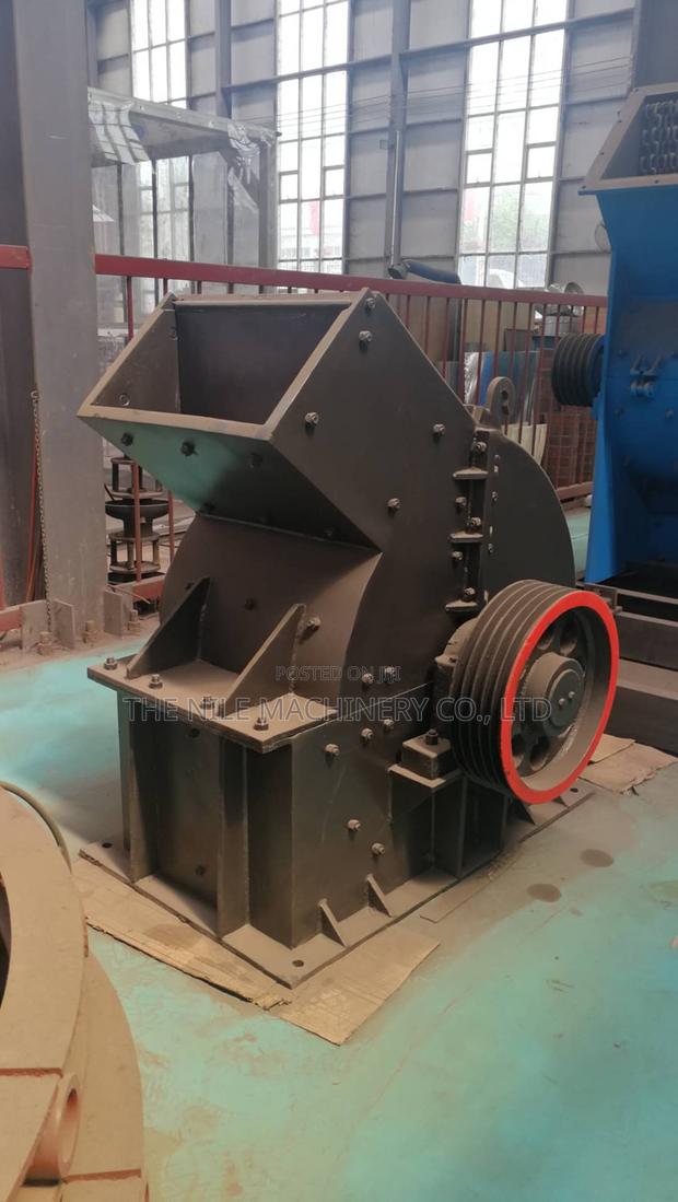 Ore Processing Gold Recovery Stone / Rock Hammer Mill - main view