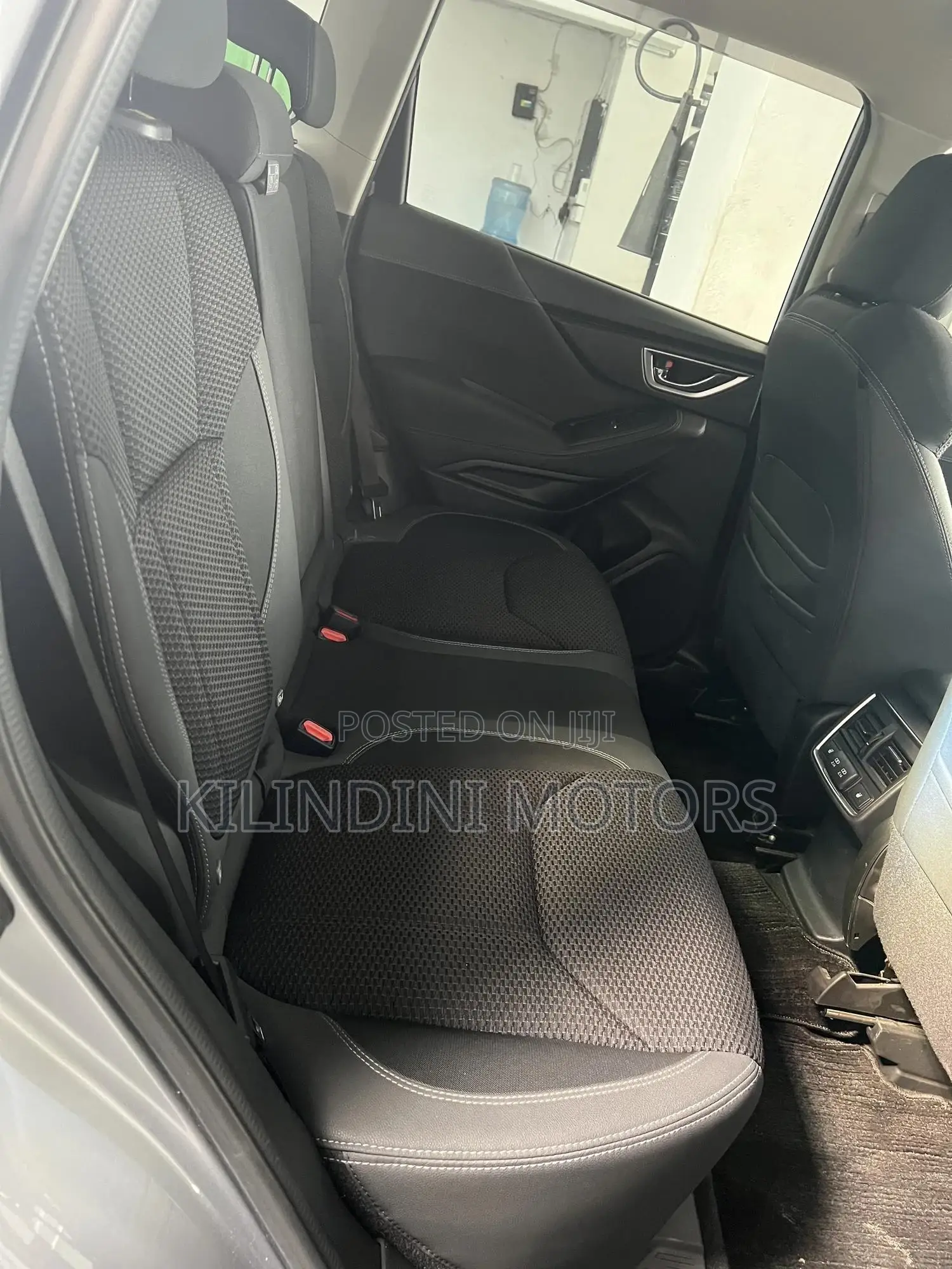Subaru Forester 2018 Silver