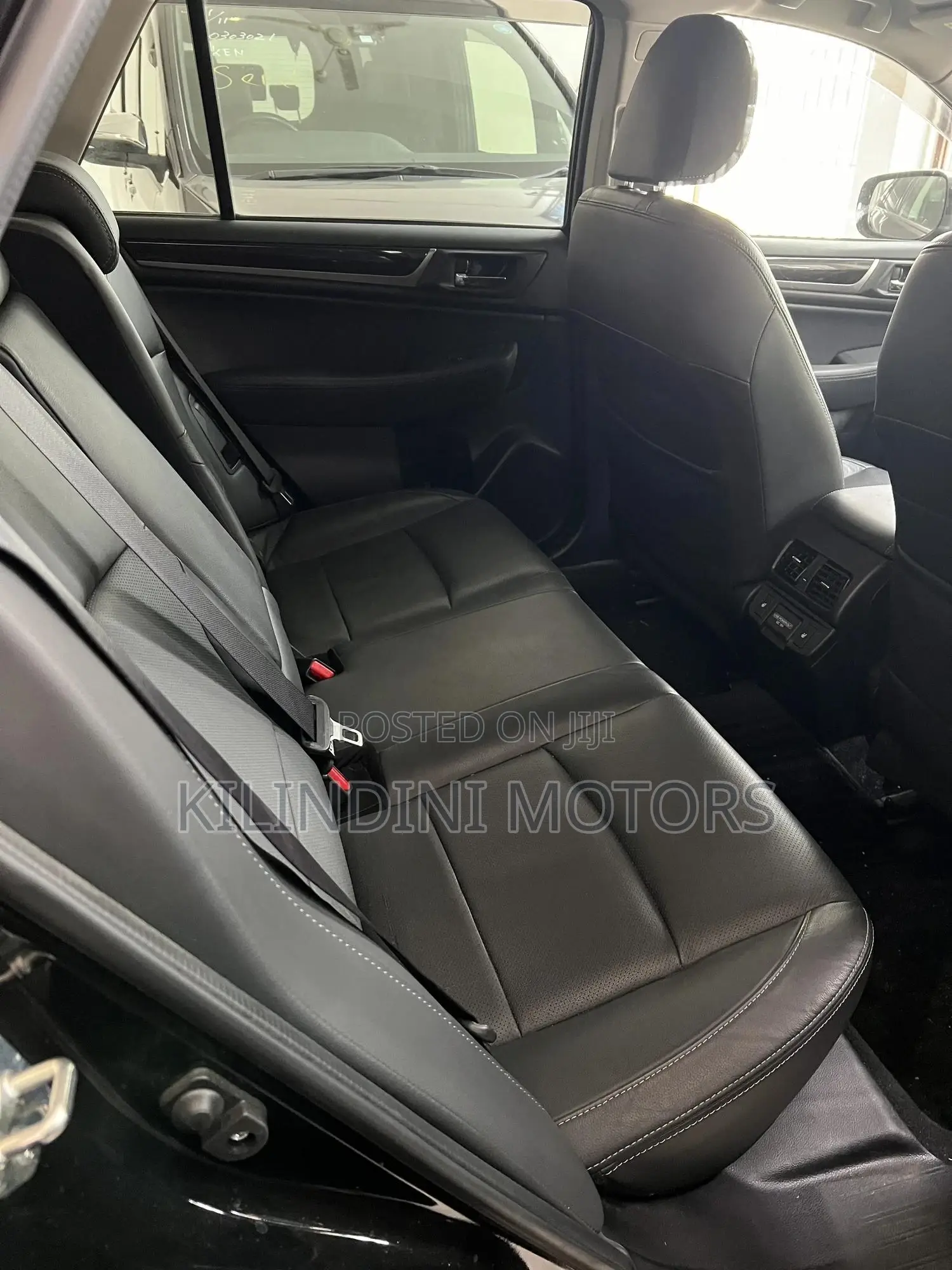 Subaru Outback 2017 Black