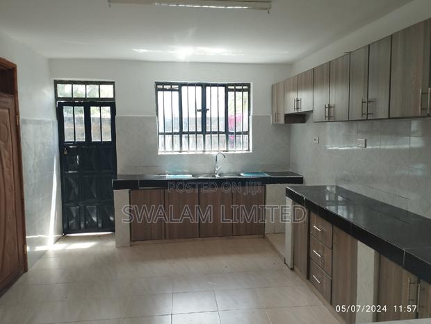 6bdrm Maisonette in Kitengela for rent - thumbnail 10