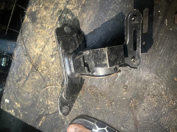 Gearbox Mounting - thumbnail 2