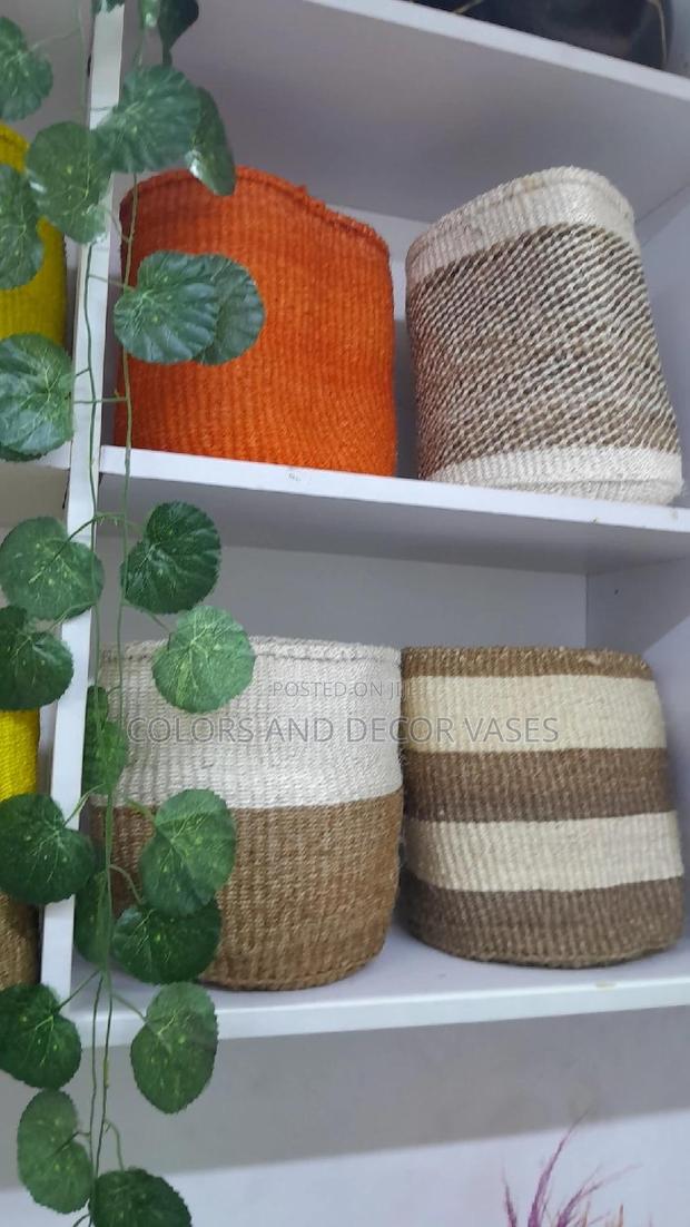 Baskets Variety of Sizes and Colours