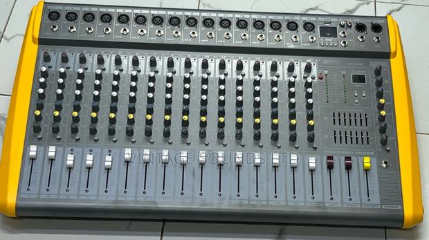 Yamaha Powered Mixer PMX16USB- 16 Channe (4000watts ) - main view