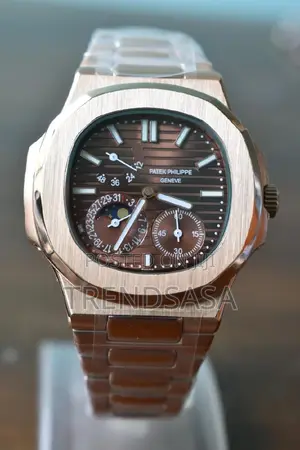 Patek Philippe Nautilus Power Reserve Rose Gold Watch