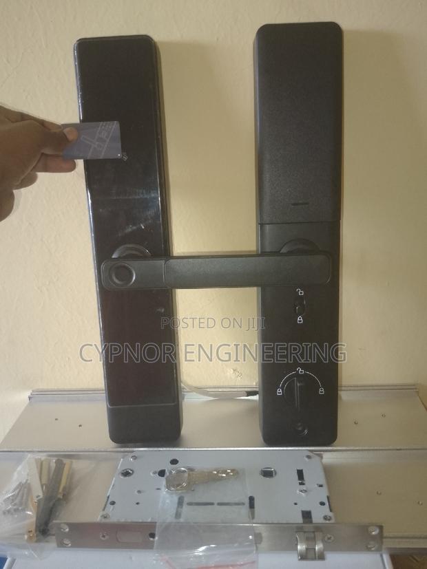 Smart Connectivity Biometric Passcode for Wooden Door Access - main view