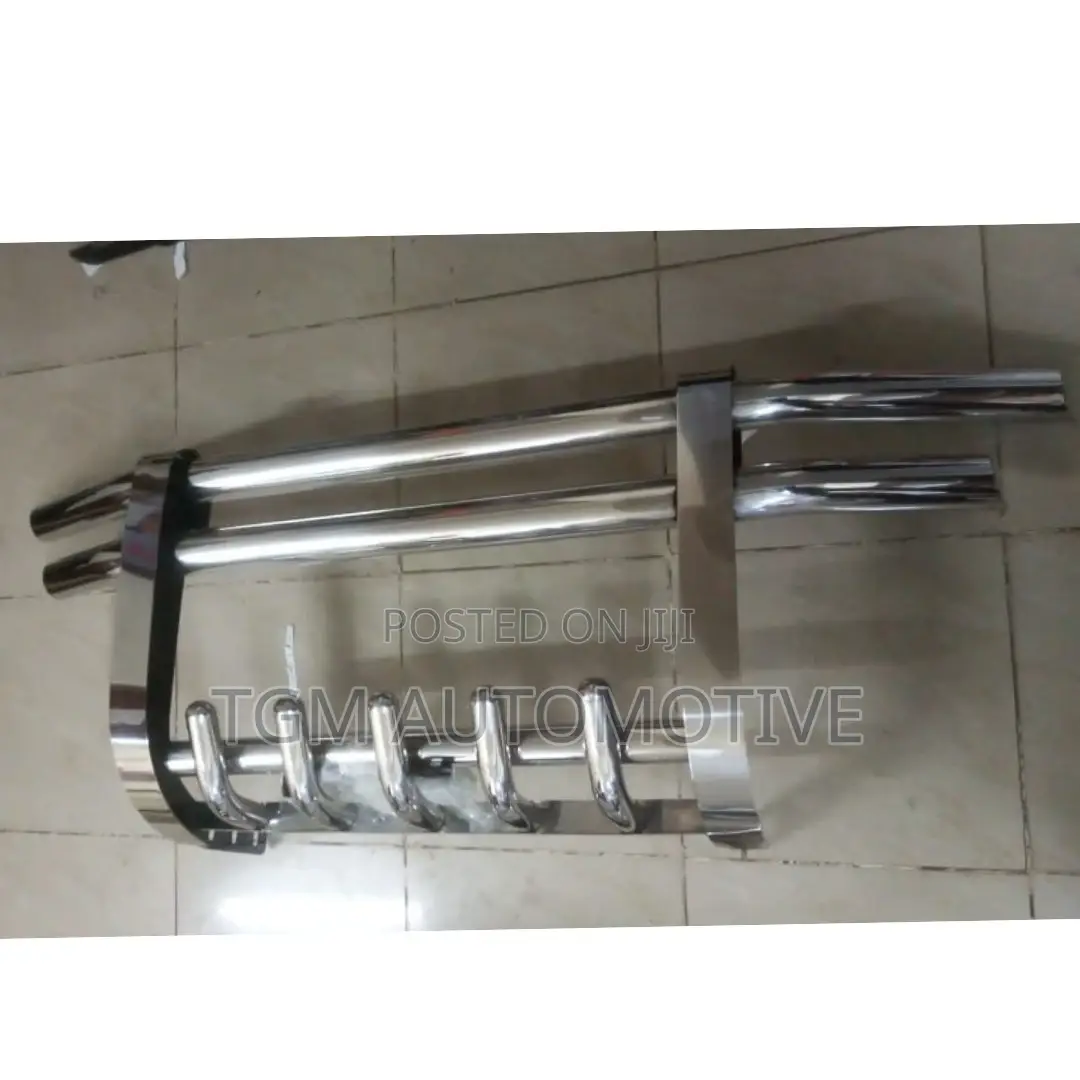 Front Grille Guard Bull Bar Hilux/Prado
