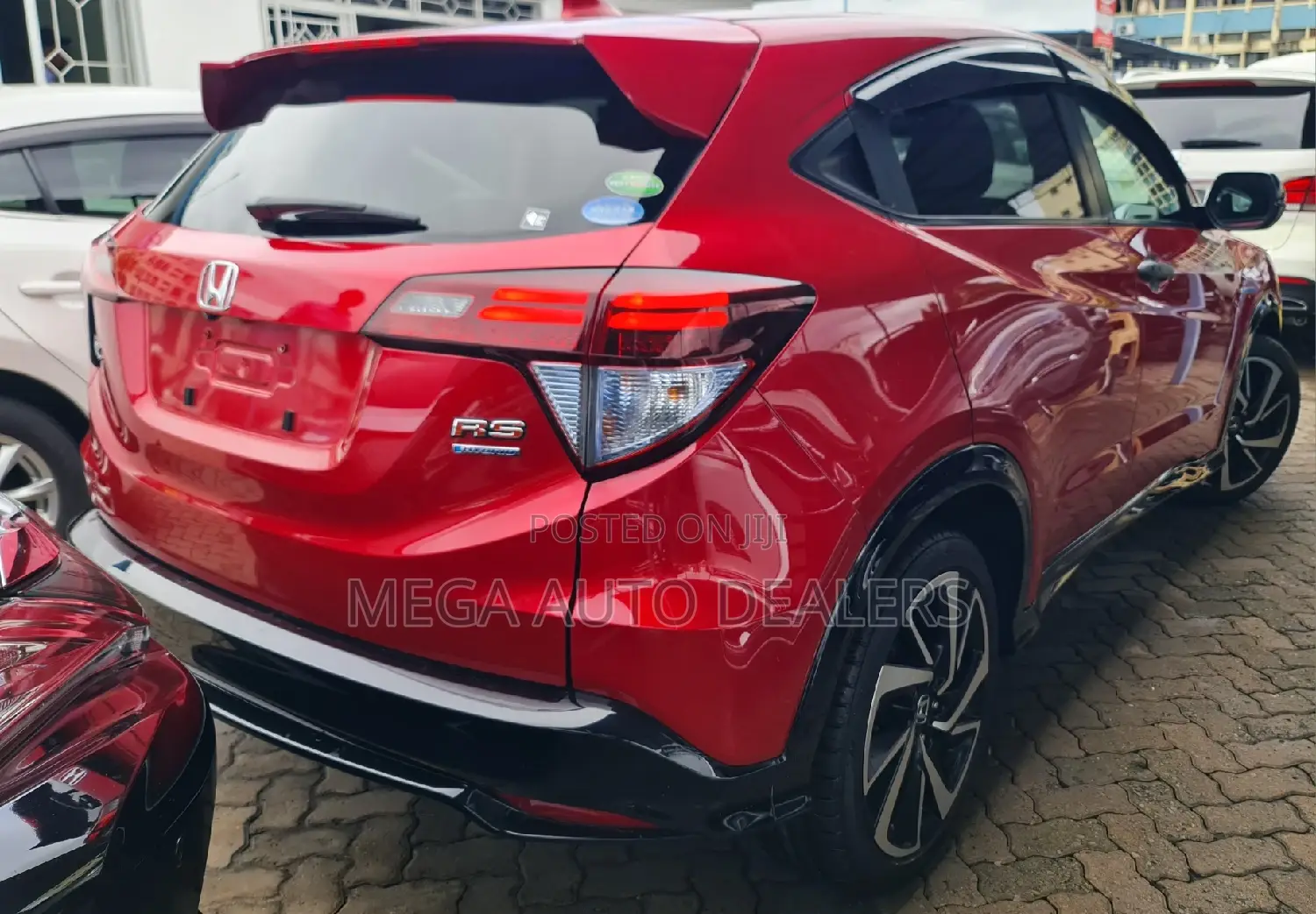 Honda Vezel 1.5 Hybrid 2WD 2018 Red