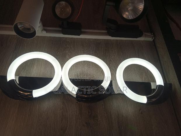 Mirror Lights Wall Bracket - thumbnail 2