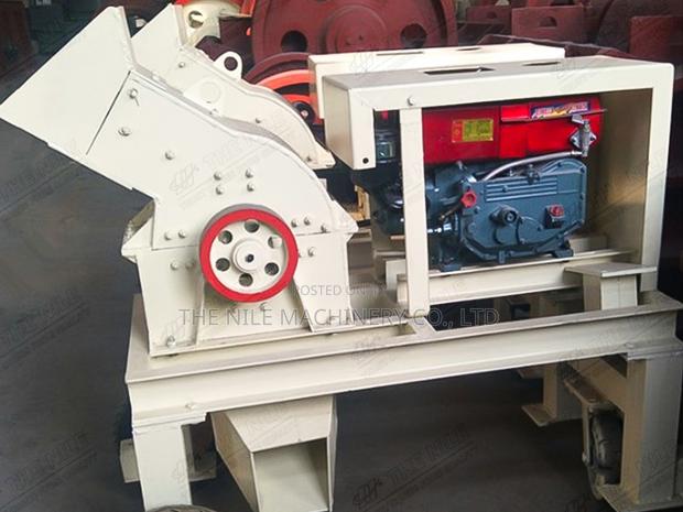 Customized Hammer Crusher With Diesel Engine or 11 Kw Motor - thumbnail 3