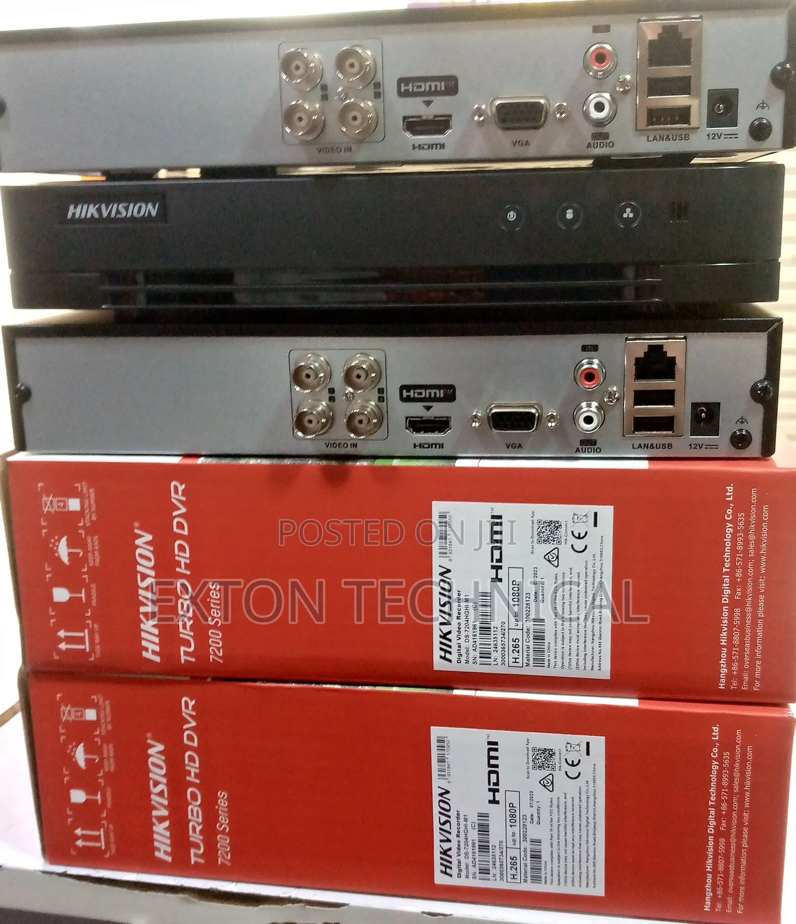 DVR 4 Channel Hikvision Metallic for CCTV Camera