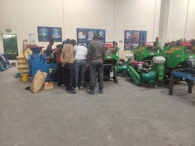 Factory Supply Round Silage Hay Baler Machine - main view