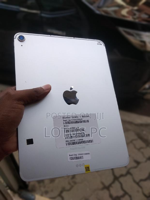Apple iPad Air (2020) 64 GB Silver