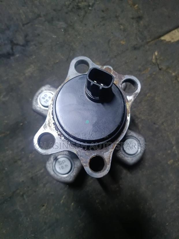 Daihatsu Mira Rear Hub - thumbnail 7