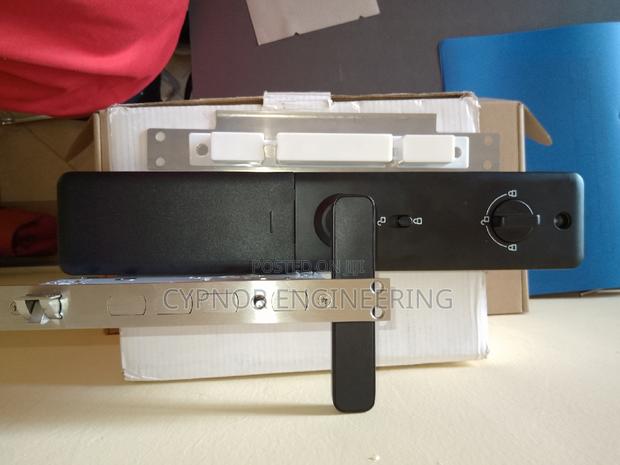 Biometric Locks:Enhancing Hotel Security With Smart Locks - main view