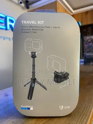 Travel Kit
Shorty + Magnetic Swivel Clip + Camera Case