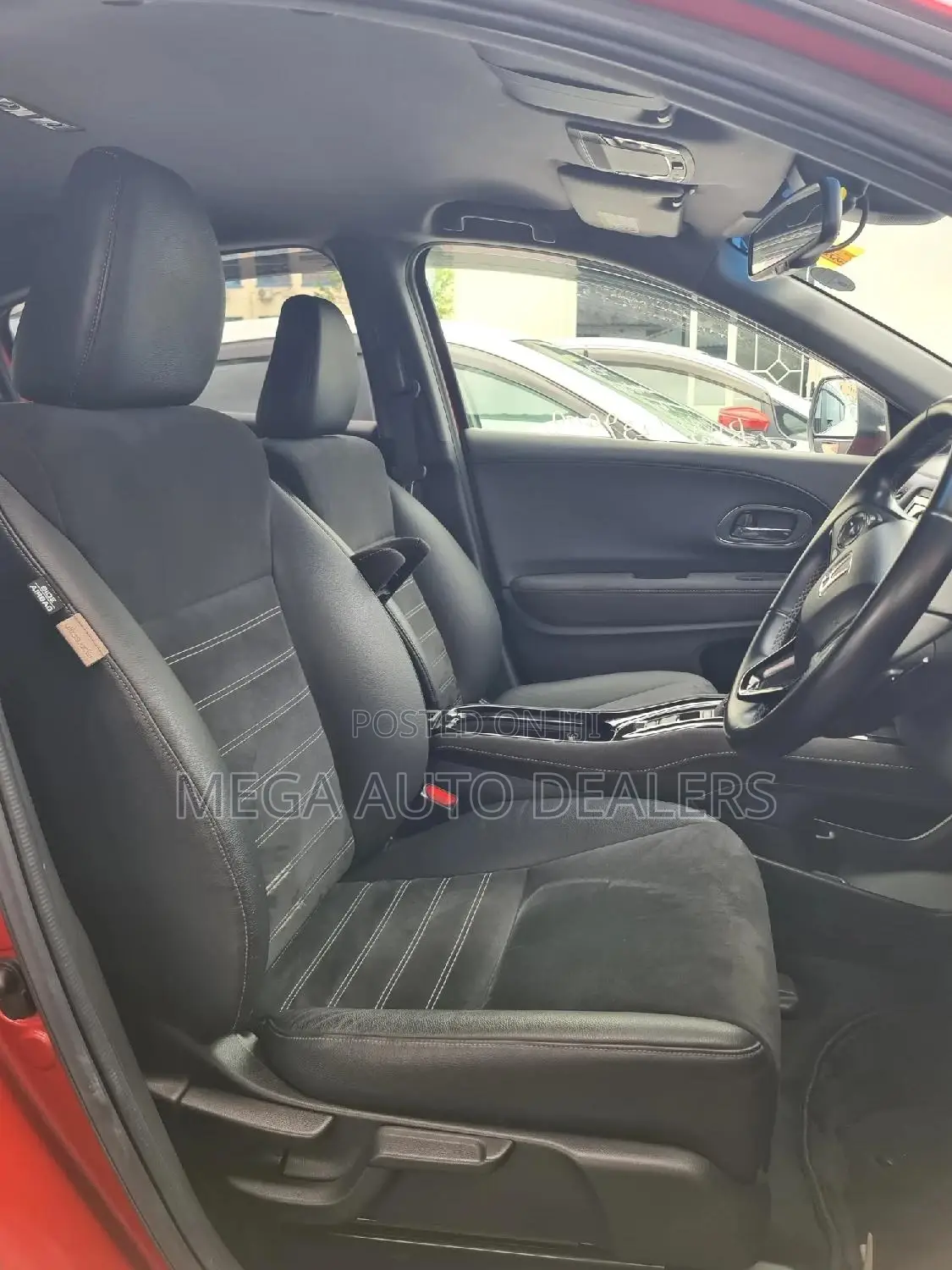Honda Vezel 1.5 Hybrid 2WD 2018 Red