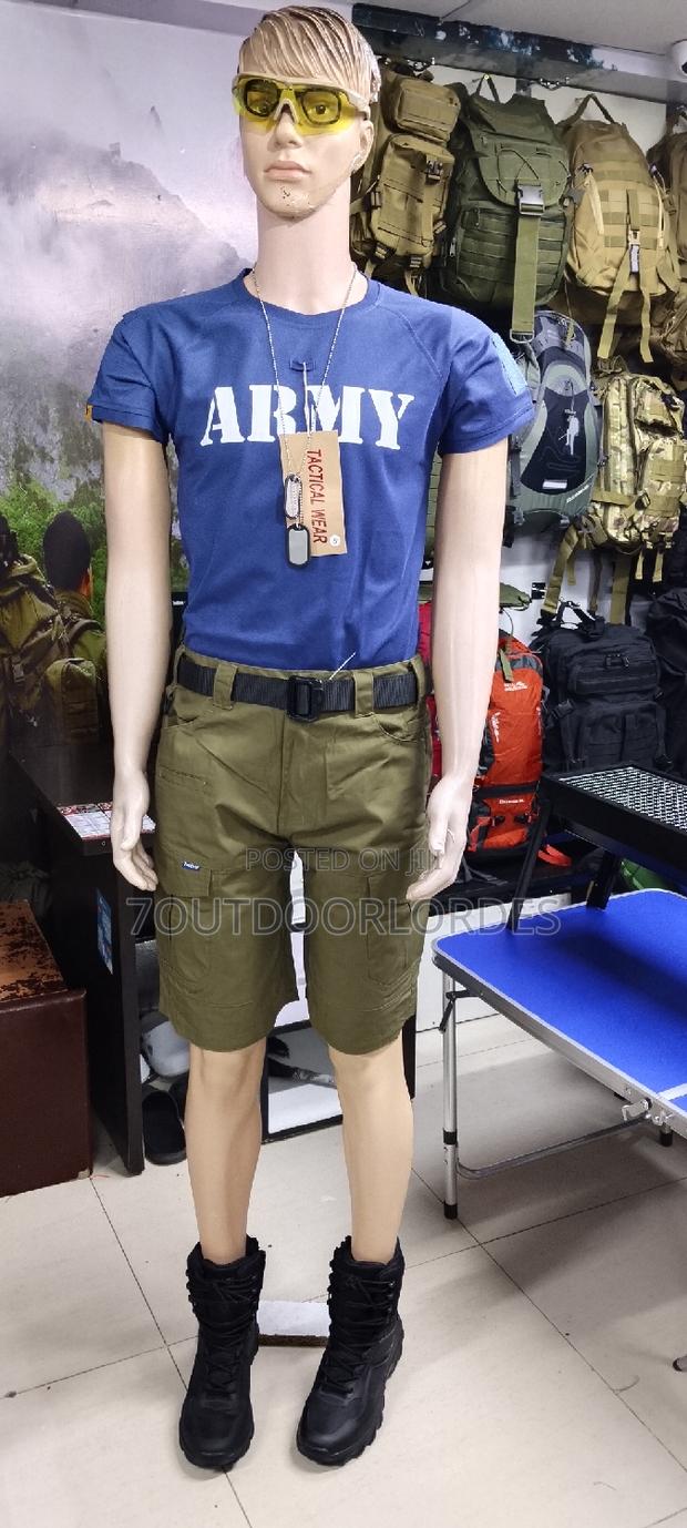 Waterproof Tactical Shorts - thumbnail 3