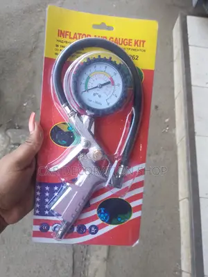 Brand New Tire Inflator Gauge Gun