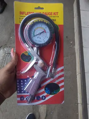 Brand New Tire Inflator Gauge Gun