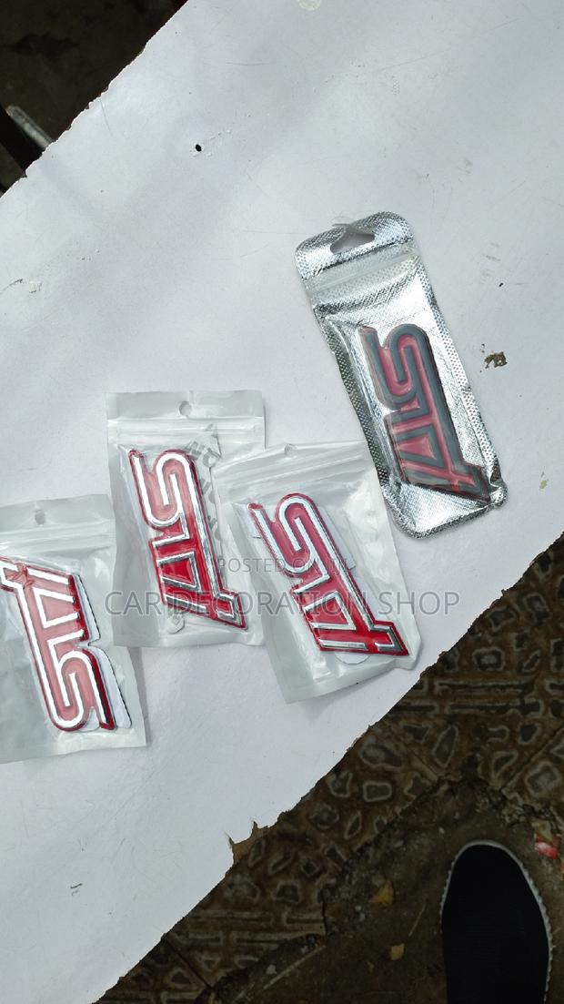STI Sporty Badges
