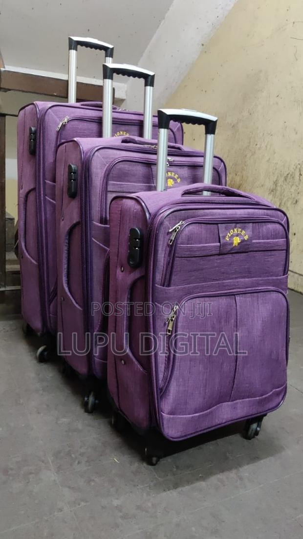 4 Wheels 3 Piece Pioneer Suitcase - thumbnail 3