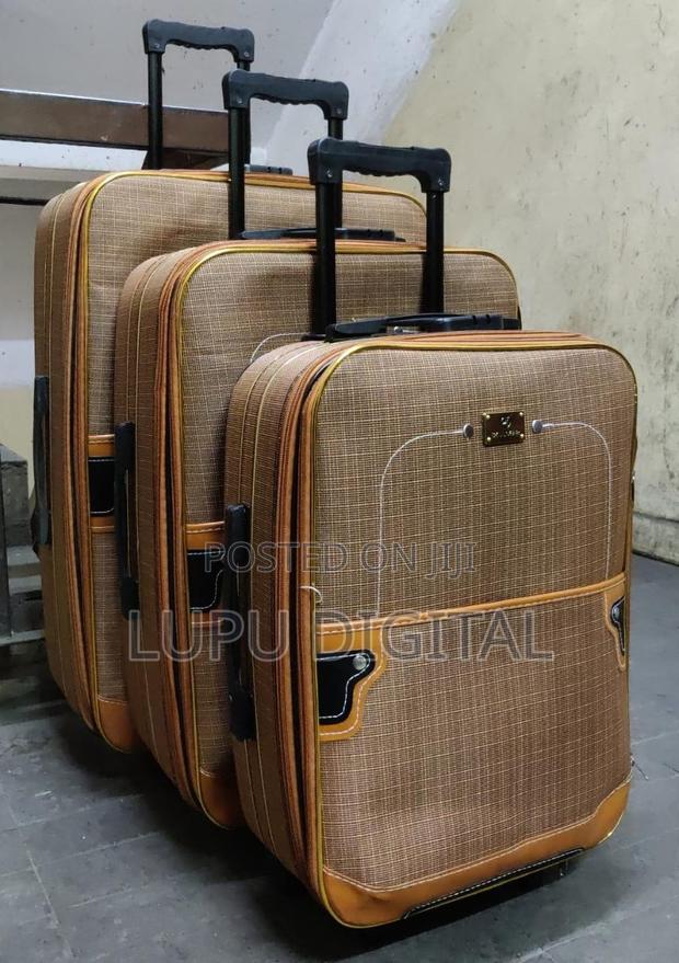Travel Suitcase - thumbnail 2