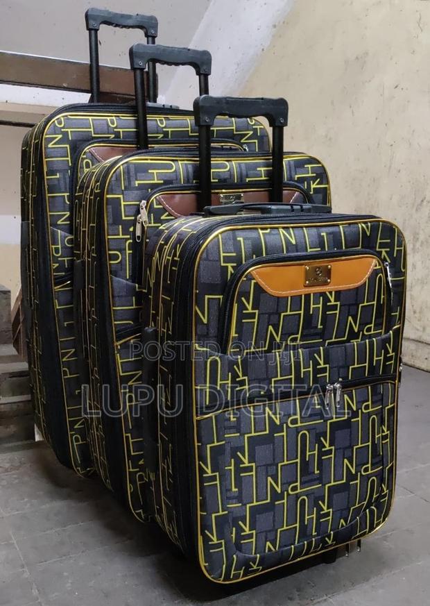 Travel Suitcase - thumbnail 13