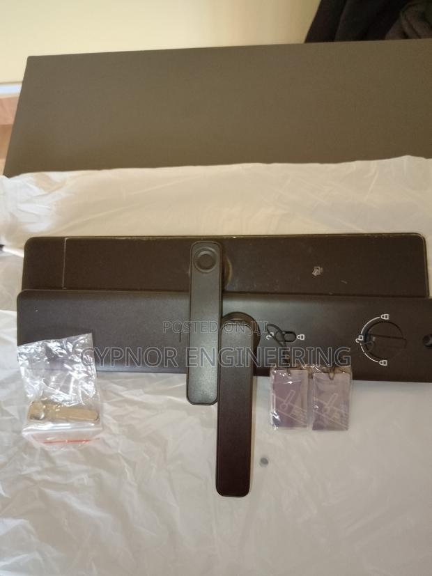 Wifi Enabled Waterproof Hight Tech Smart Locks for Airbnbs - main view