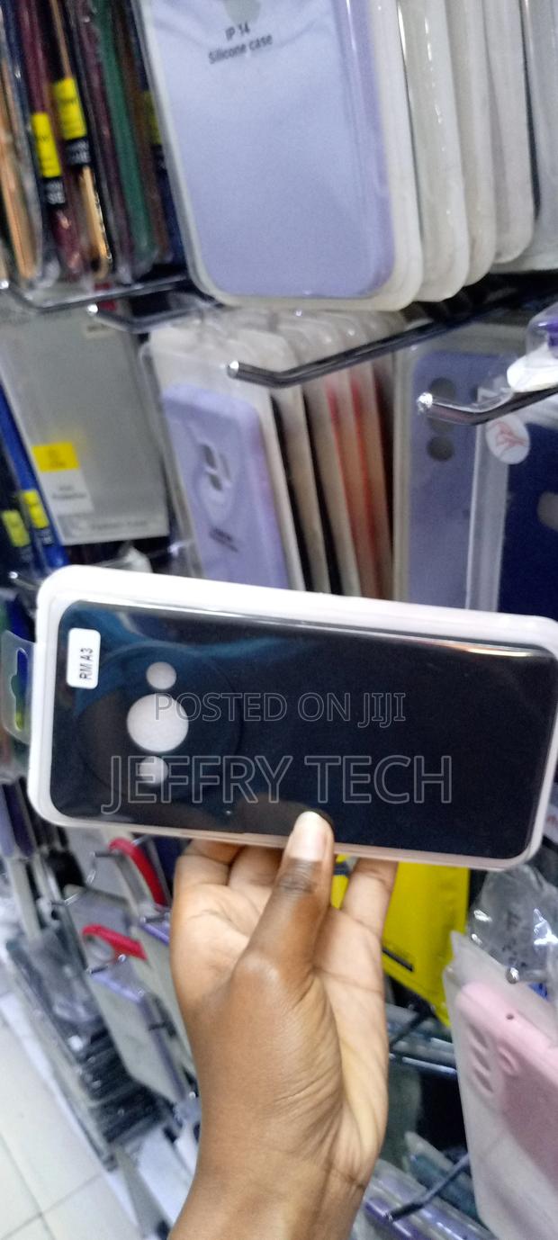 Xiaomi Redmi A3 Silicone Case - Black - thumbnail 3