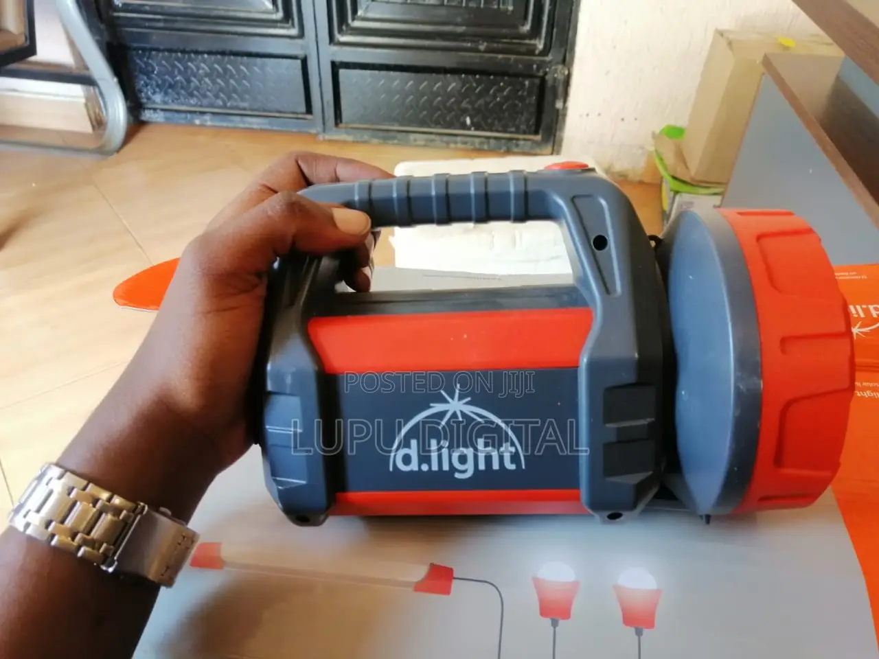 T200 D. Light Torch