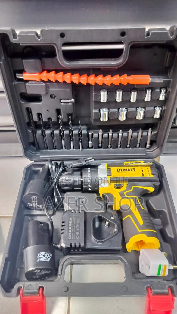 21v Rechargeable Drill - main view