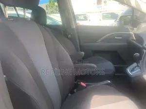 Mazda Premacy 2017 Silver