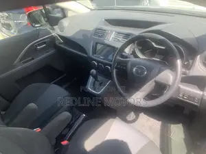 Mazda Premacy 2017 Silver