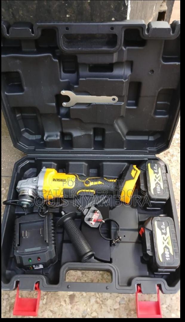 Cordless Grinder/Dewalt Cordless Grinder - main view