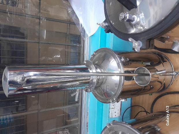 Lab Water Distiller 10l/Hr - main view