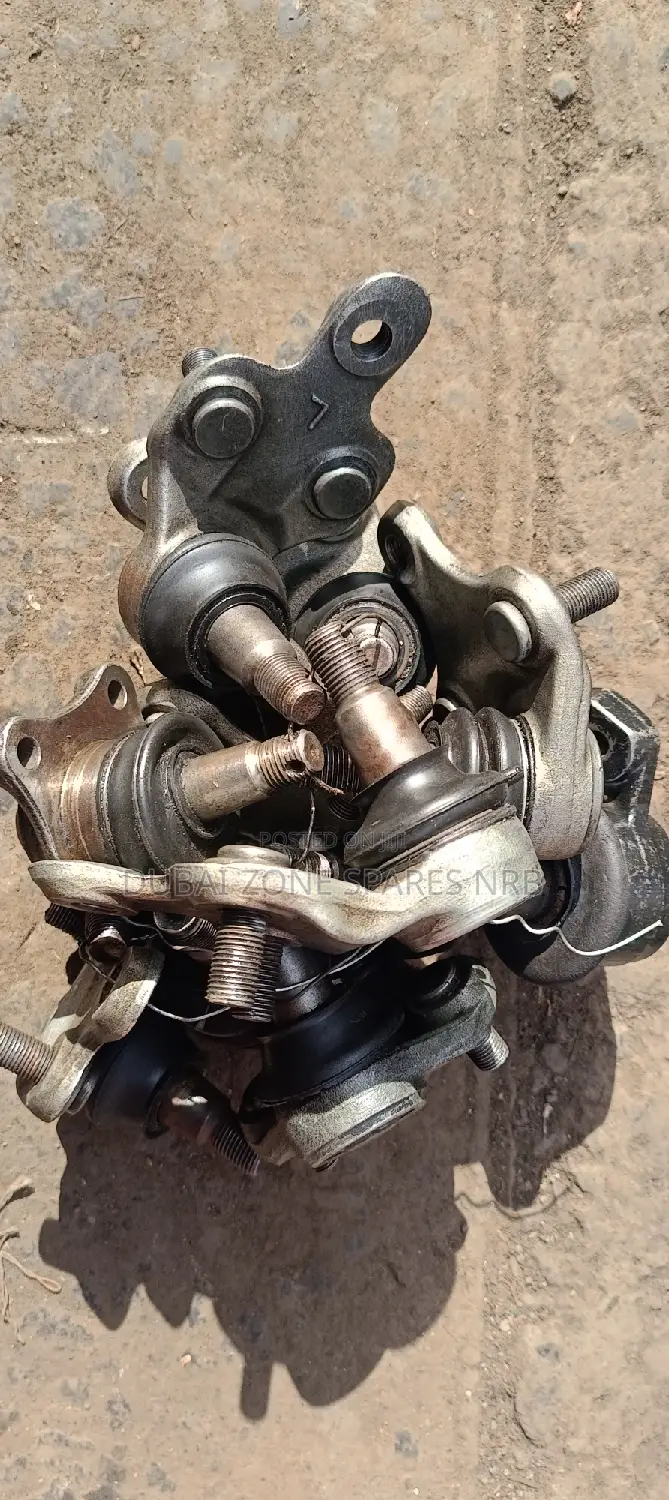 Prado ,J120,Hilux Vigo D-4d Surf Upper Ball Joints Available