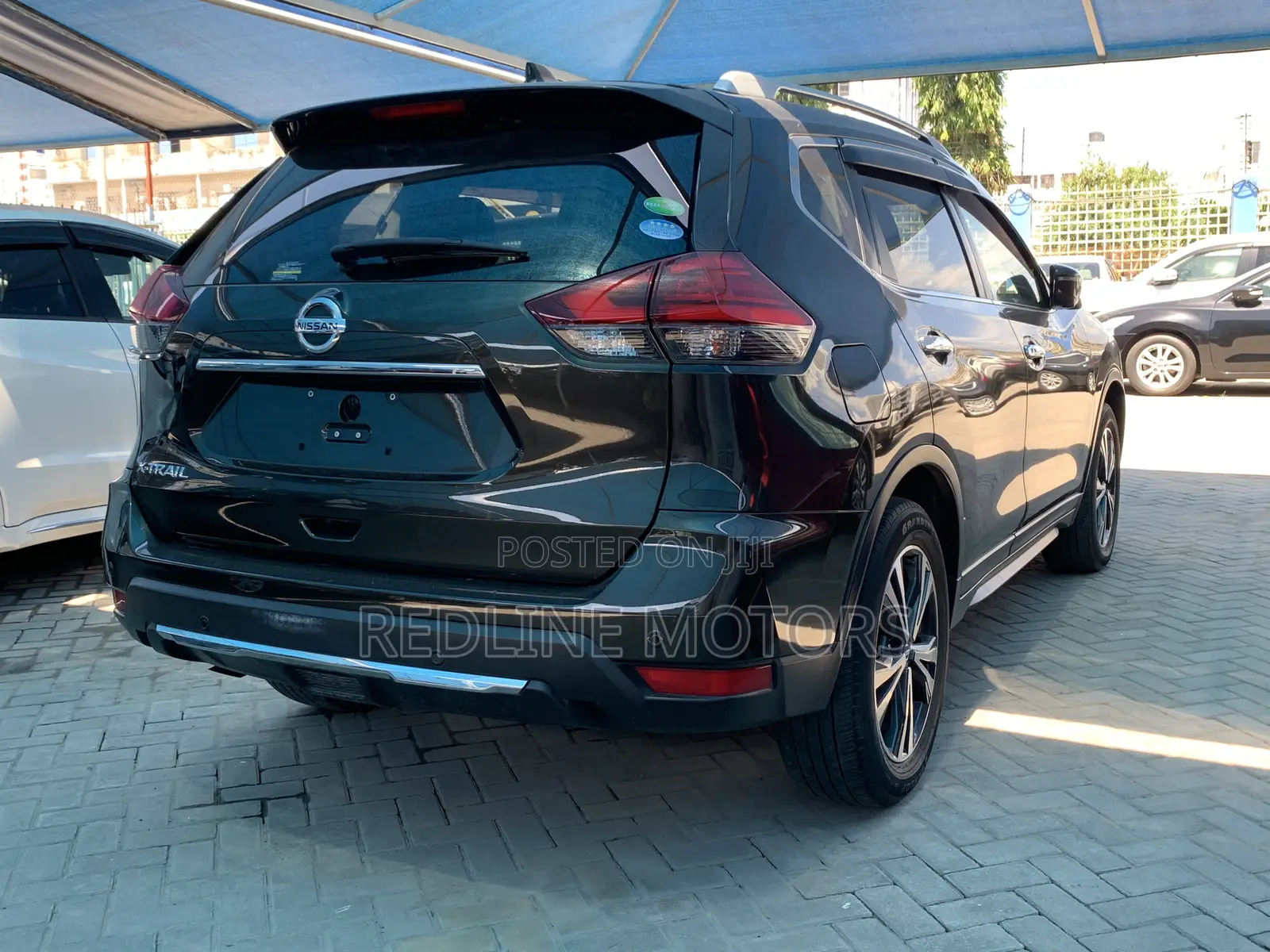 Nissan X-Trail 2.0 Petrol AWD 2017 Green