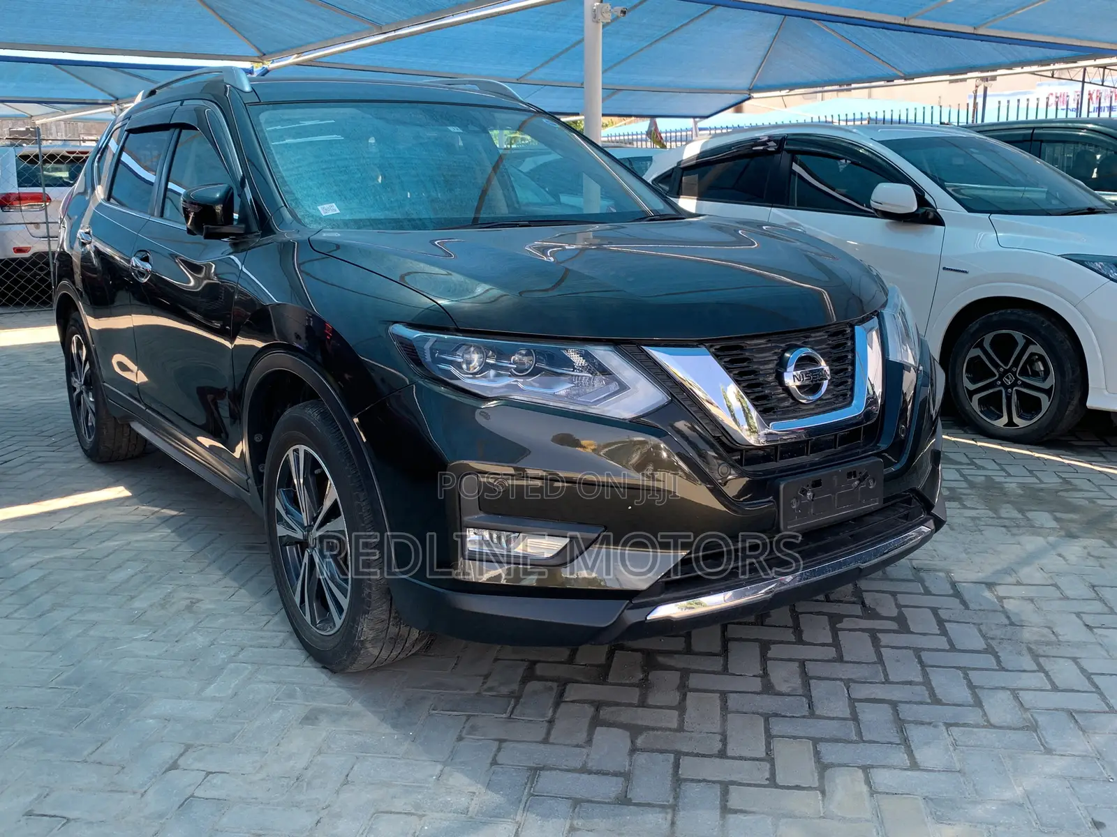 Nissan X-Trail 2.0 Petrol AWD 2017 Green