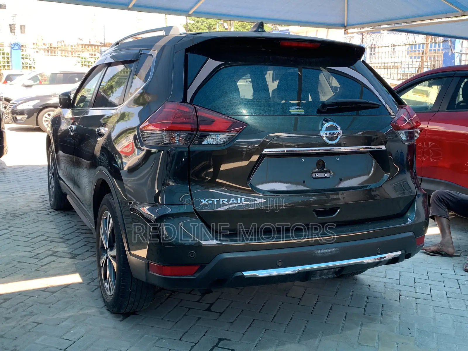 Nissan X-Trail 2.0 Petrol AWD 2017 Green